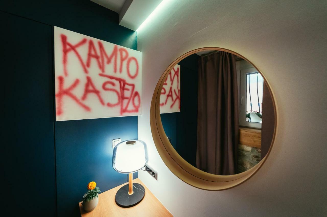 Em Kastelo Appartement